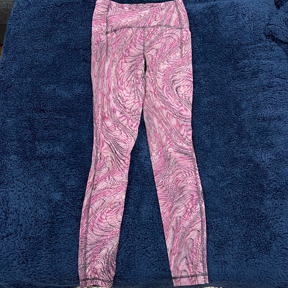 Lululemon Leggings - Picture 1 of 2